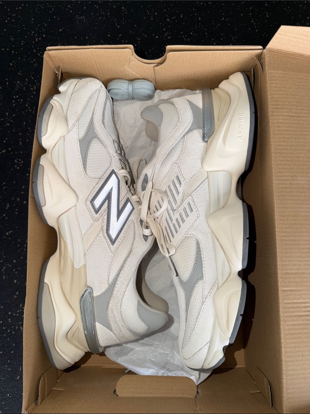 New Balance Neutral Cream and Light Gray Retro Runner